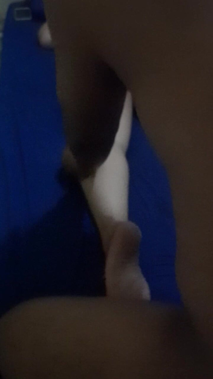 Angelina Pop: おばさんのお尻をマッサージしながら、私は彼女のマンコにチンポを入れました