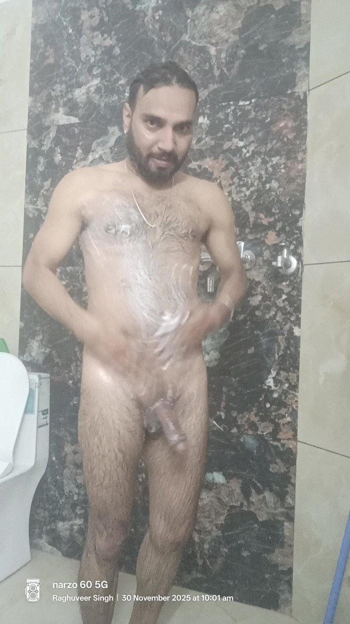 Rajasthani-old-lover: Indický policista nevlastní otec