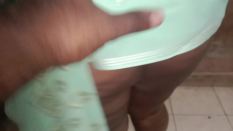 Tamil Anti Uma: Andai a casa della mia matrigna e vidi che legava...