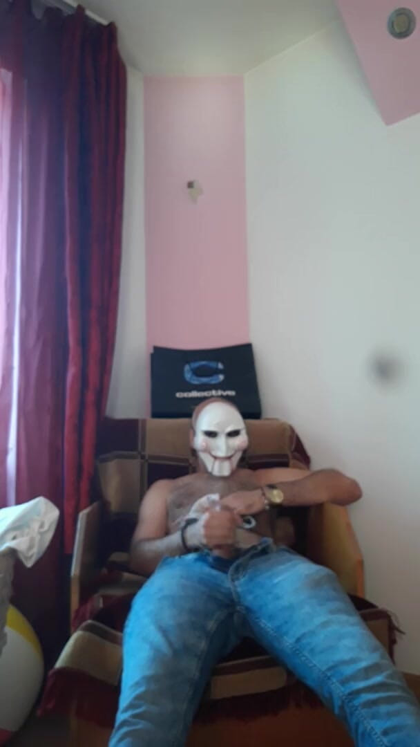 SingerMask: Jerking on pussy toy and wet panties