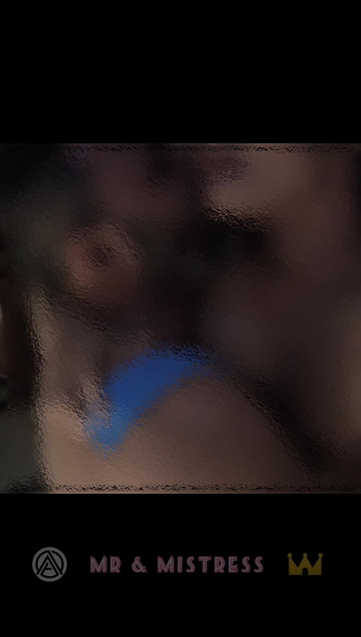 Naughty sugar mummy: Jauh dari rumah