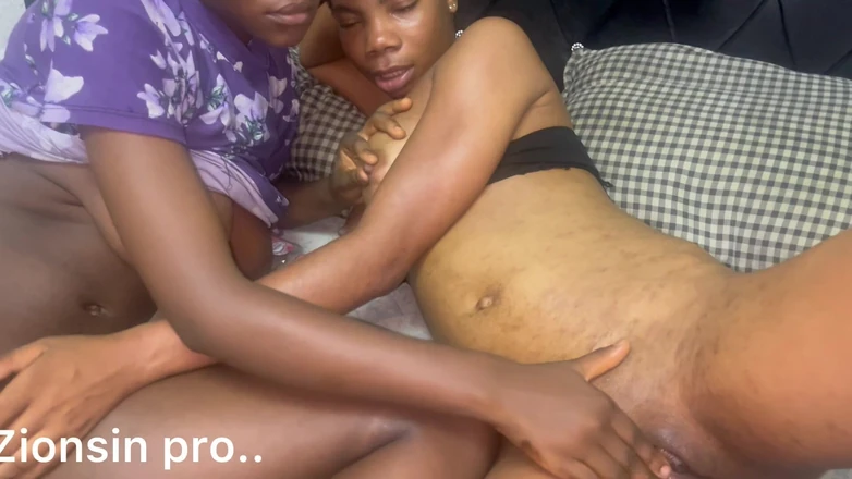 Zion: Lesbian Teen