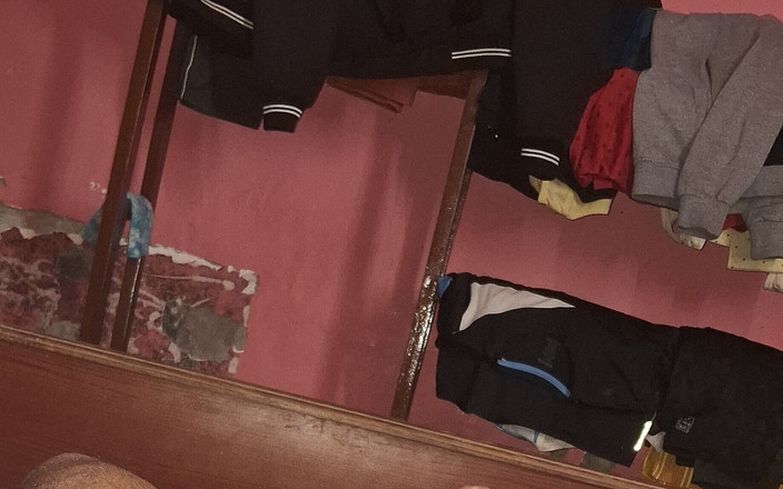 Rajveer Bhumihar: Il ragazzo desi si sta scopando il suo cazzo lungo...