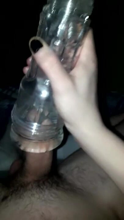 Gayboylucas: Un ami gay utilise ma lampe de poche