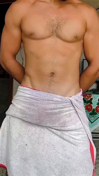 Solo Hunk Muscle