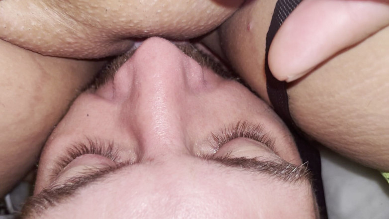 Kinkycouple142: Facesitting