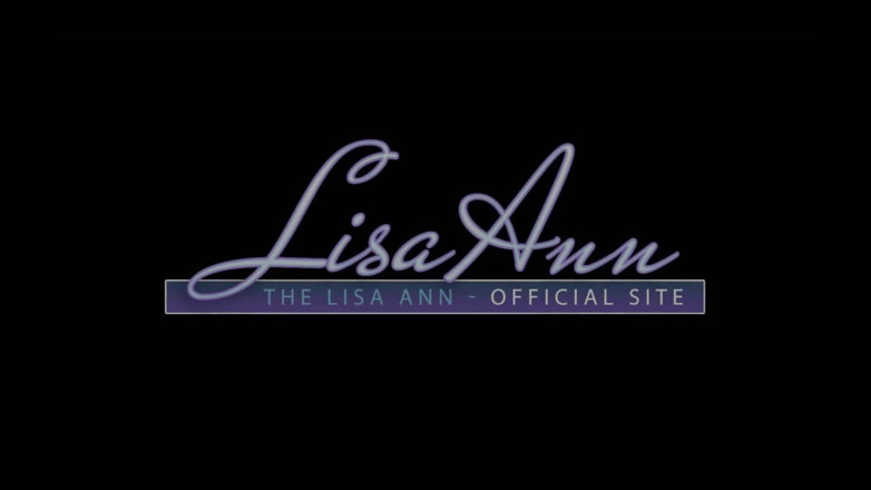 The Lisa Ann: Lisa Ann pracuje, a następnie rucha swoją cipkę z zabawką...