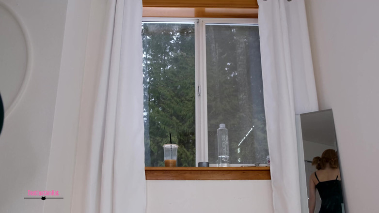 Destination Kat: Eski sevgilin büyük göbek fetişini biliyor