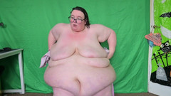 SSBBWLadyBrads: Товстушка з товстим тілом насухо після душу за допомогою рушника, частина 1