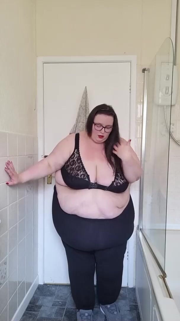 SSBBWLadyBrads: QUENTE MENINA SUMMER AINDA ESTÁ AQUI