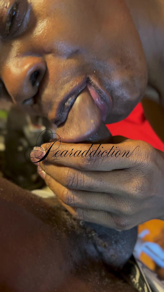 Pearaddiction: Suck It Right