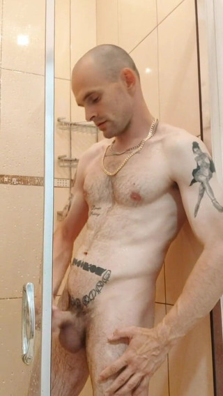 Jeorje Aleksander: Hands-free shooting piss and quick cum for you