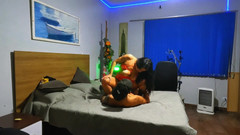 NatzinhaMorena: Cô ấy thích ngồi bốn chân trên băng ghế dự bị...