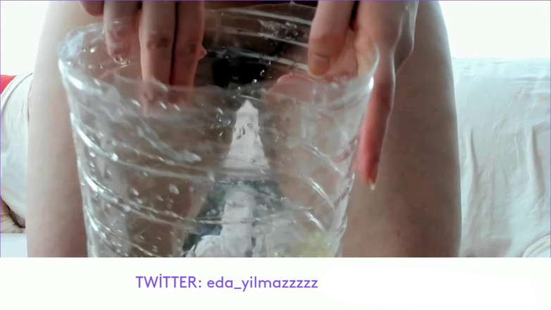 turk_milf_porno: çiş - ağzını aç - hepsini ağzına doldur - idrar - türk orta yaşlı...