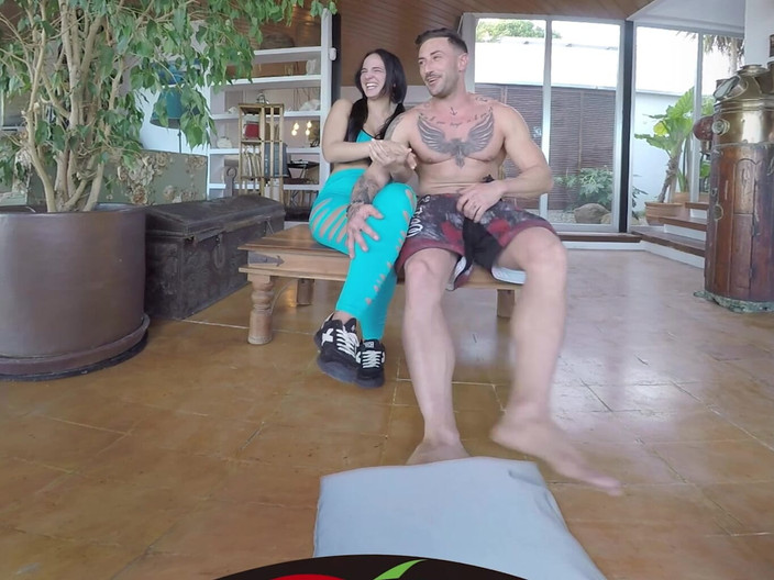 Thagson VR 360: Jika kita berlima, akan kutempelkan turnip padamu