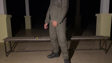 Hiroshi_cr: Selepas Kerja Selesai Memutuskan Untuk Melancap Dalam Jumpsuit Mekanik Saya...