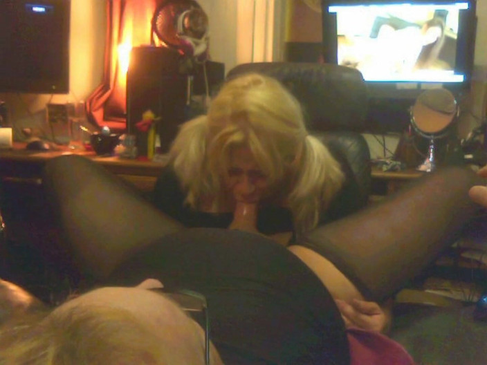 Smokling Hot Ass3: Multiple Orgasms in Your Throat