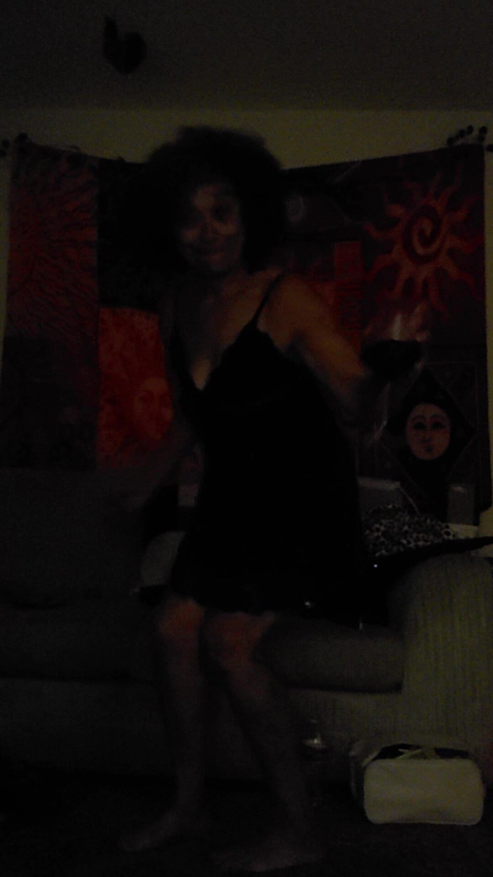 blackberrymilf: Blackberry MILF