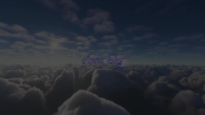 Anna Sky: Thổi kèn nóng bỏng với mẹ kế Anna
