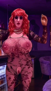 Sissy Sex Club Juggsy