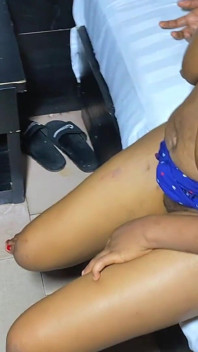 Seksi kalın orta yaşlı seksi kadın büyük zenci yarağı tesisatçıyla sikişiyor