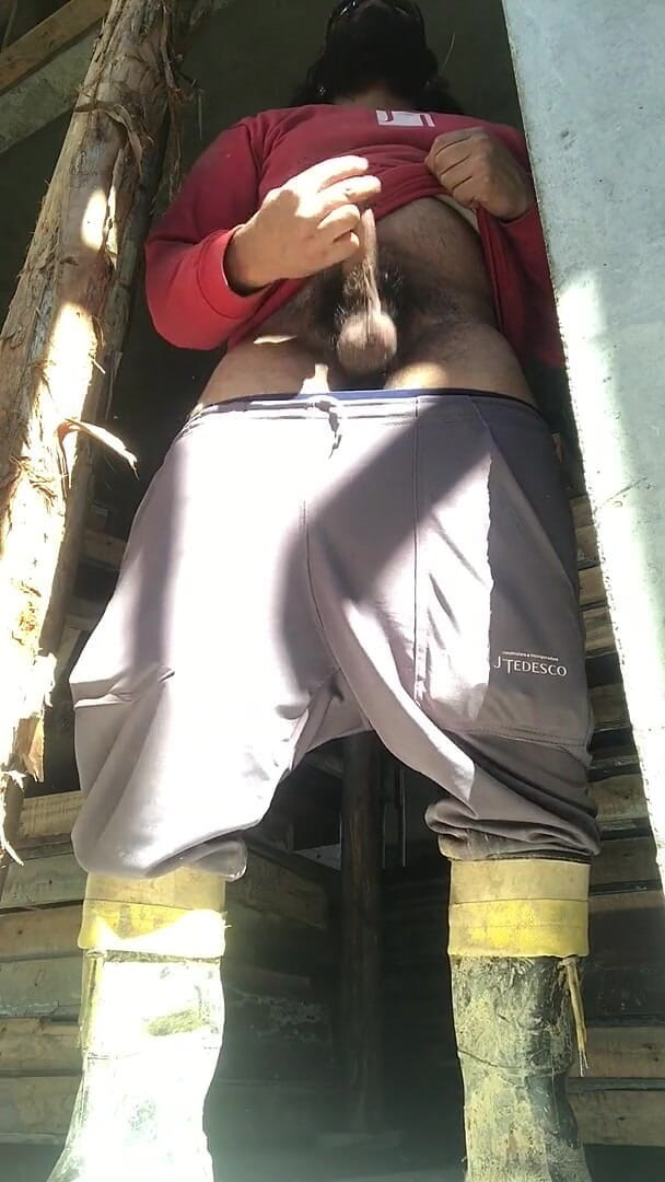 Sunbathing (I7Bernard)