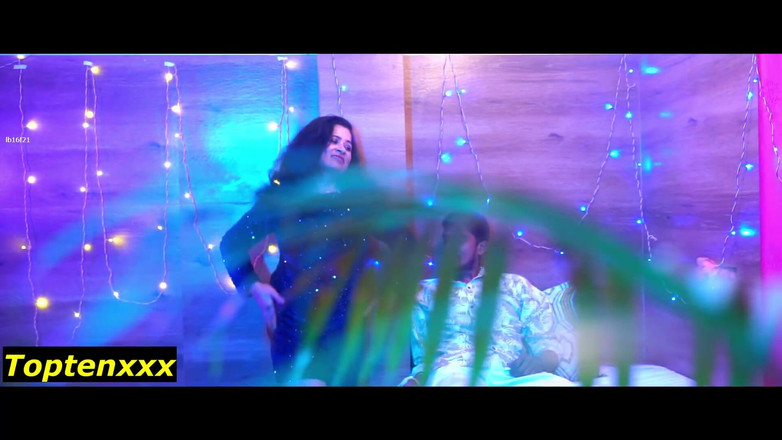 TopTenXXX Premium: デジ党の指導者がバービとセックス!バイラルセックス