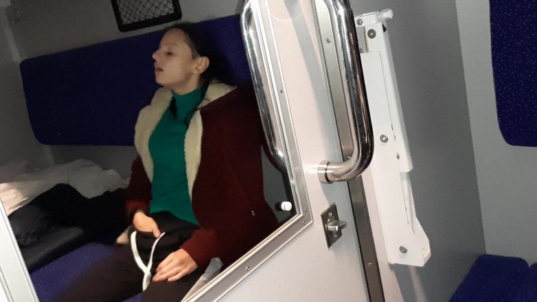 Lesbian-candys: A Stranger and a Fellow Traveler and I Cumming in...