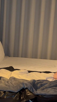 Magda Meets a Subscriber at the Hotel Who Strikes Her Down