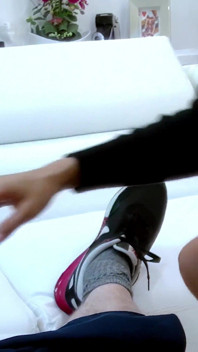 ครูพละหีโชว์ Featuring Anissa Kate