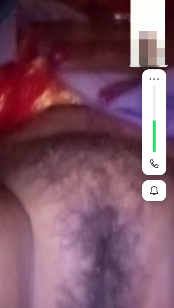 AkashKumar: Bihari Bhabhi mostrou sua tira em vídeo chamada e gand...