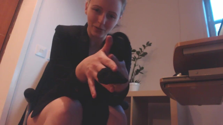 KissMyHips: (La coutume de Jerry) Je te corrompre avec mes pieds