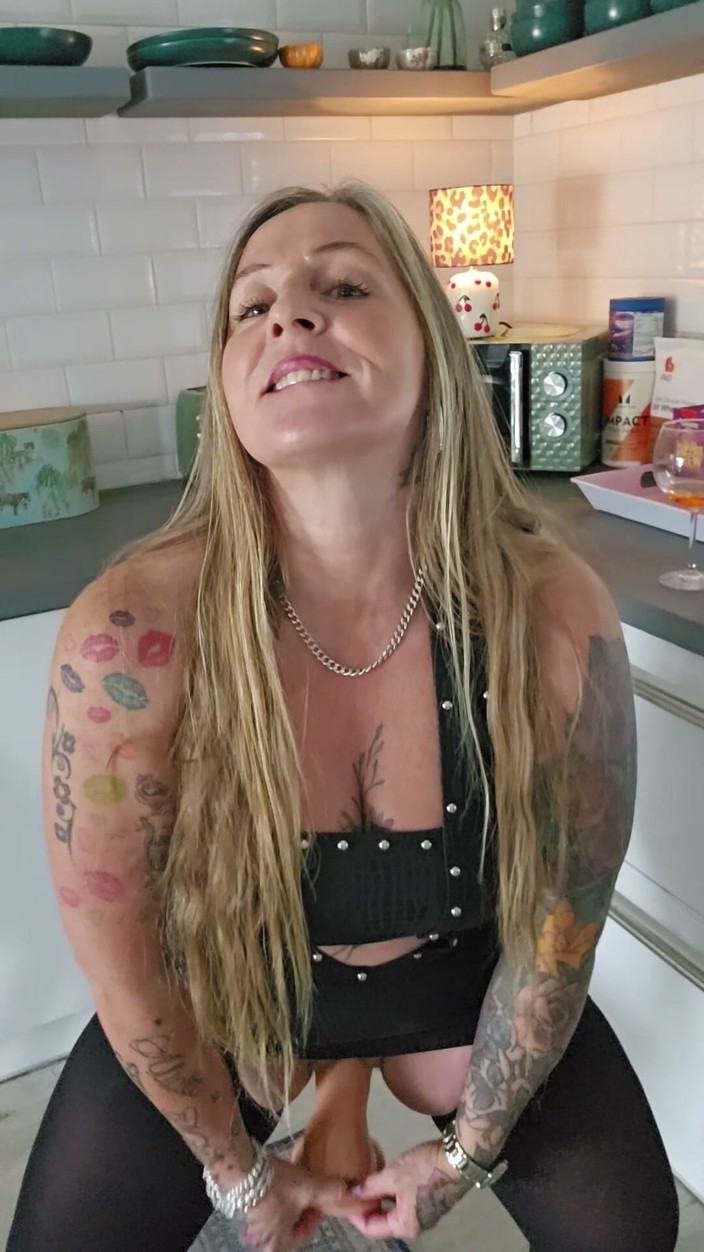 Kitty James: I Went to the Pub Dressed Like This