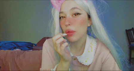 Bambietta Valentain: Hot anime girl sucking her beautiful fingers
