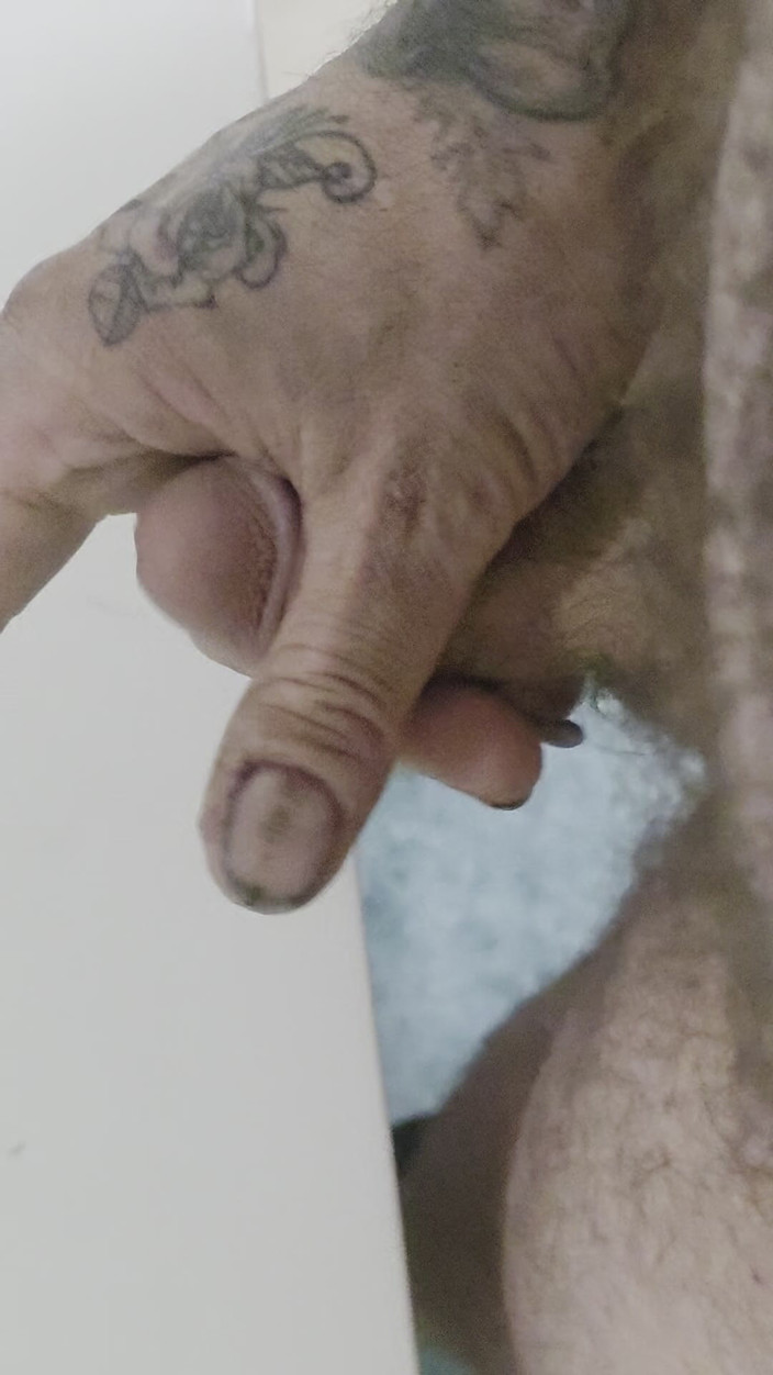 DirtyDieselDaddy: Потягування за стресовим членом