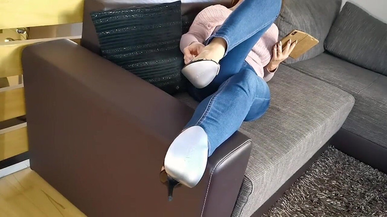 Goddess Lena: Maskeli Klaus