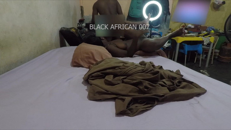 Black African 007: Mi piace così