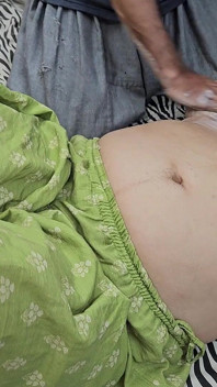 Amatérská Masáž Velkých Prsou Hladké Tety S Hindštinou