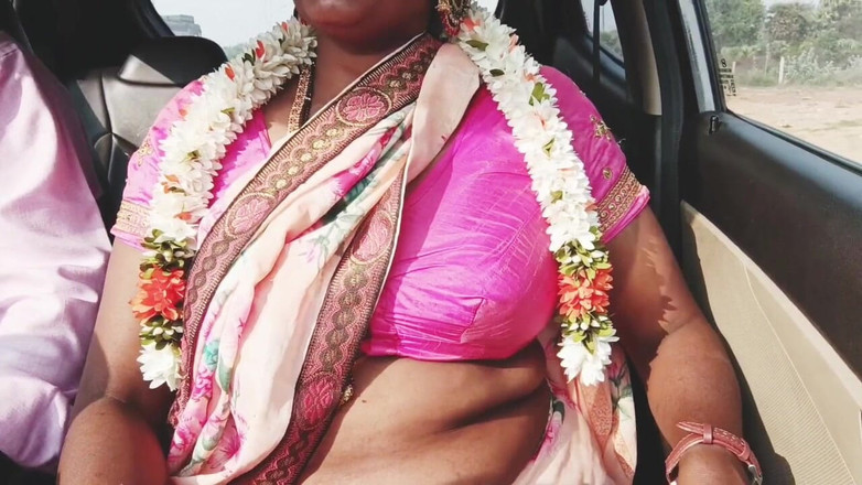 Telugu honey lips: प्रेमी के साथ आंटी