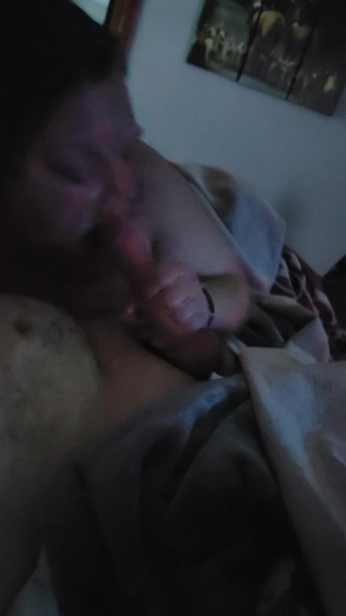 Knotty Ashes: Gorge profonde tard dans la nuit pour un film ennuyeux