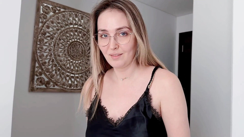 Alina Rai: Hey, You Wanted a Threesome? the Stepson Gave a Surprise...