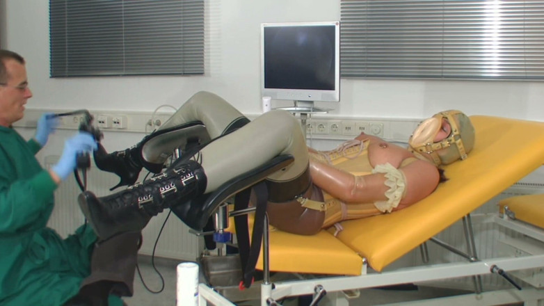 Rubber & Clinic Studio - 1ATOYS: Peperiksaan dubur dalam getah penuh
