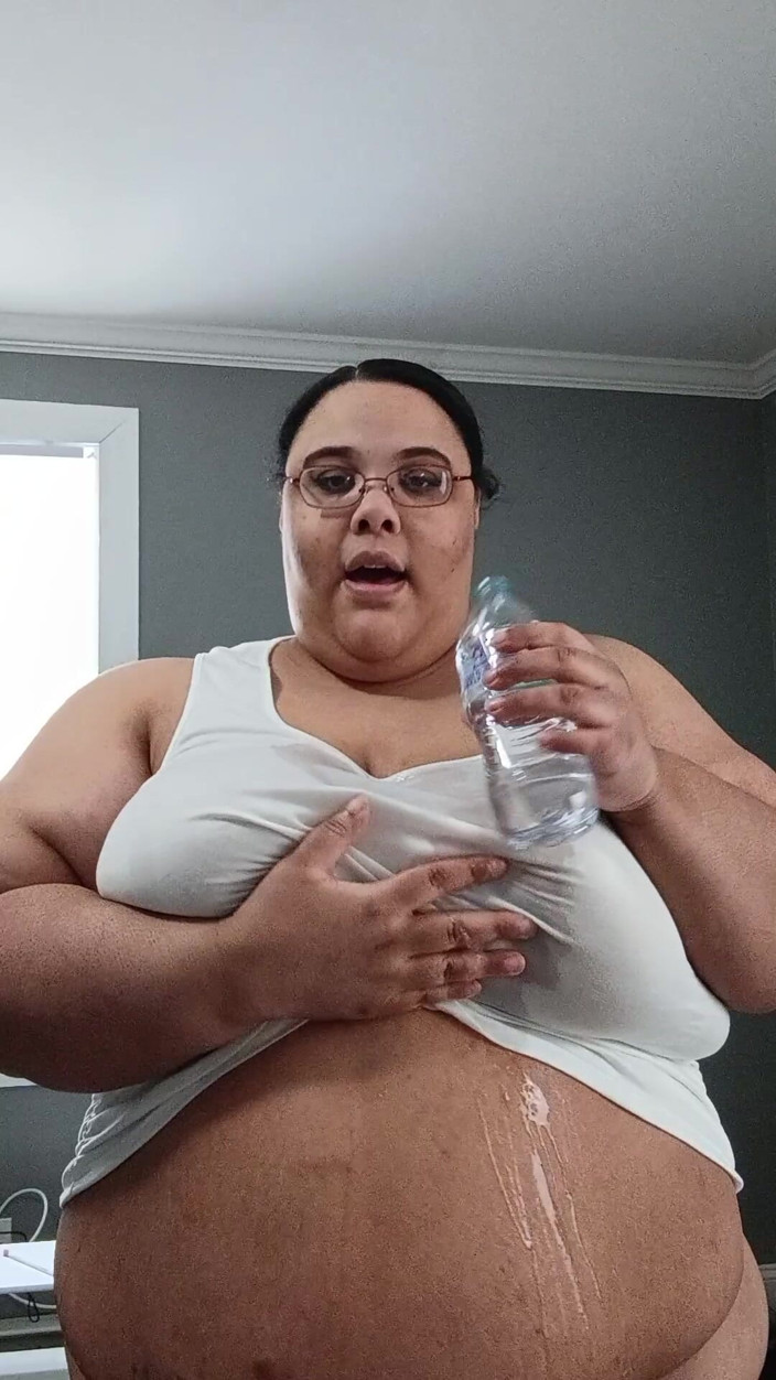 Jessica pigslut: Natte tieten