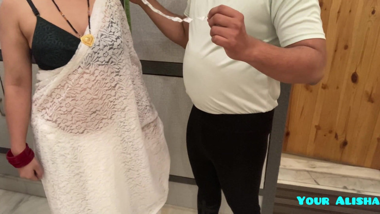 Your Alisha: 変態仕立て屋は私の体のすべてのインチを測定し、私をとても激しく犯しました