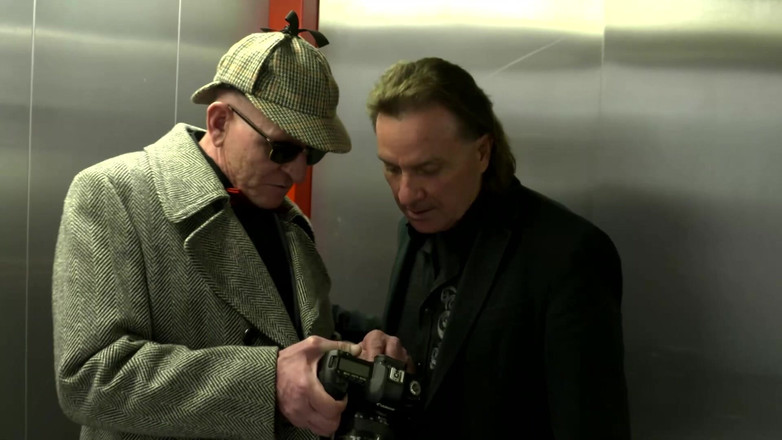 Old & Young: Vom Chef Erwischt - Zur Strafe Muss Sie Hard Einen Blasen