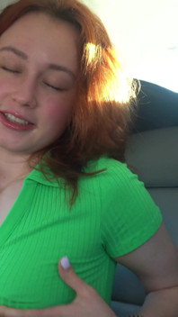Redhaired Girl Made Mess After Solo Sex in Car