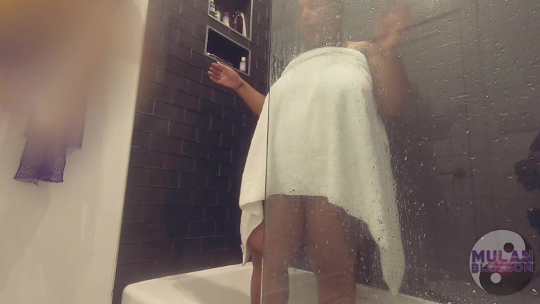 Mulan Blossom: Goddess Luxury Shower Play