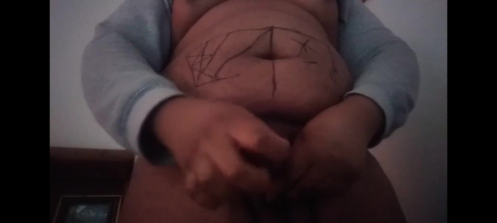 Eleasihle Esma: 变性胖美女sigil合集