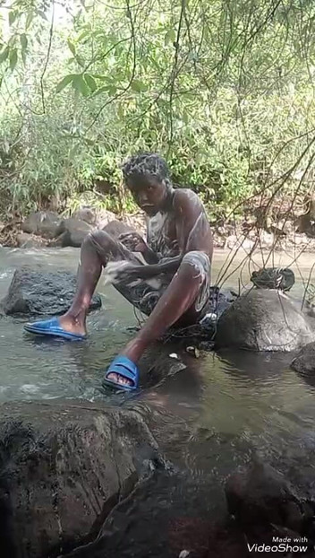 Sexyjayla254: साबुनी हस्तमैथुन बड़ा काला लंड बाहर वीर्य छोड़ रहा है भाग 1