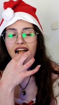 Blowjob for Christmas Gifts